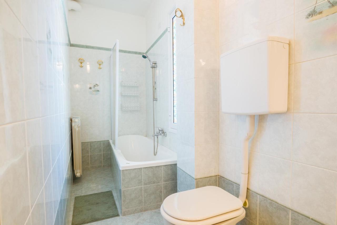 Erica Home - 2 Bedrooms, Terrace, Wifi ซานเรโม ภายนอก รูปภาพ